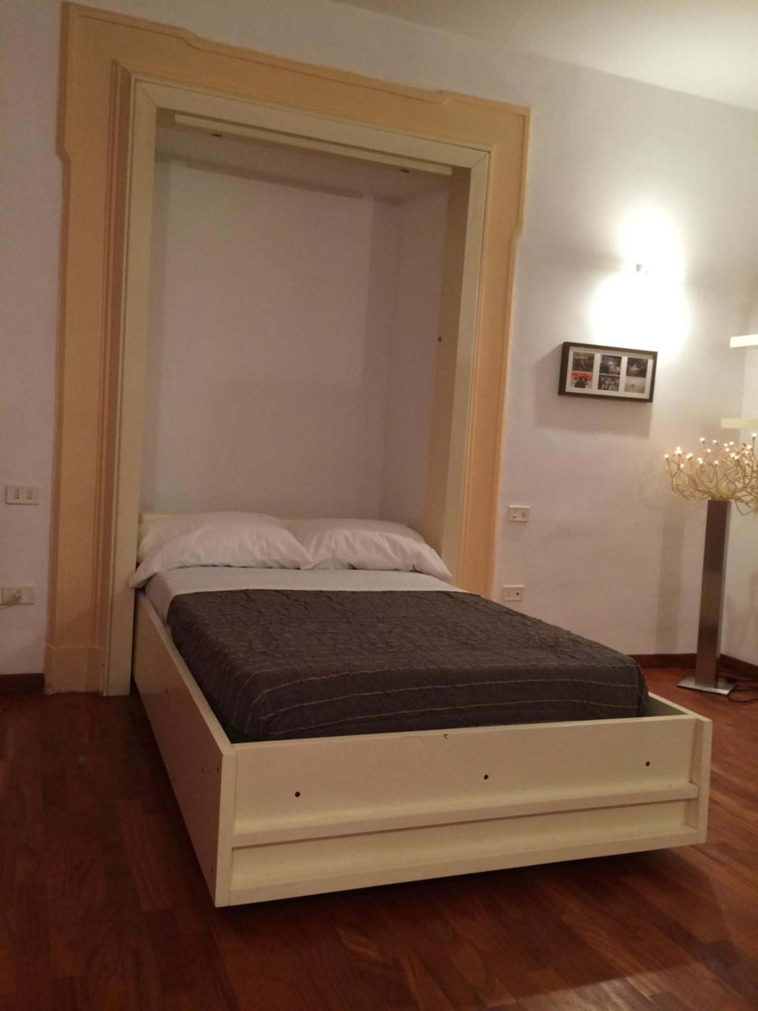 Anni Apartment Chiaia Napoli Esterno foto