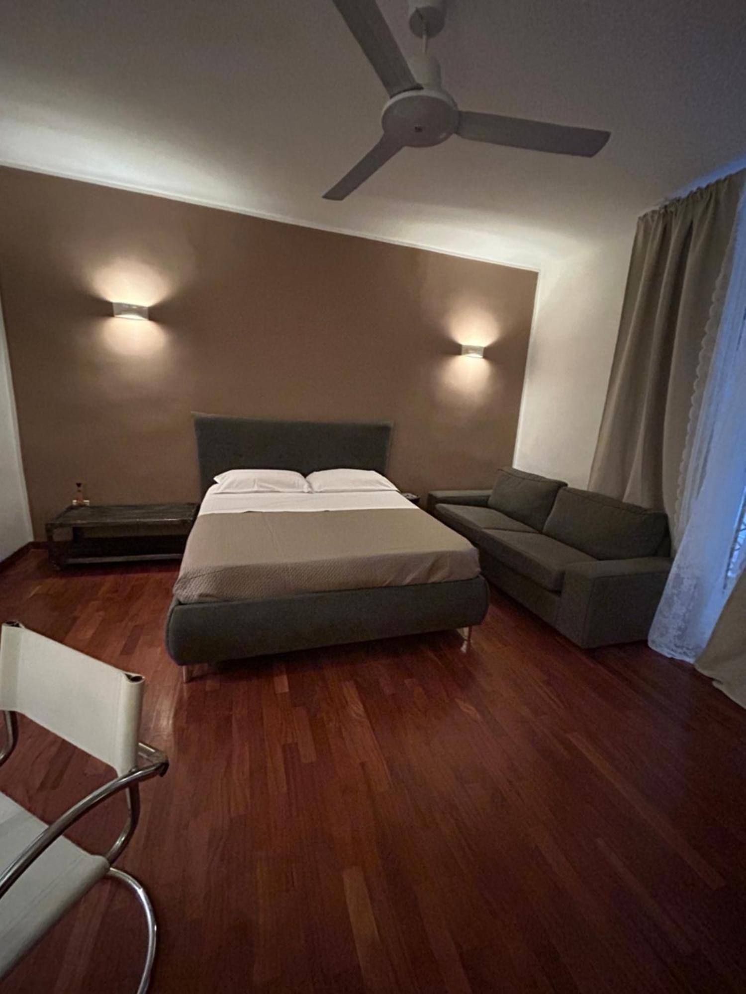 Anni Apartment Chiaia Napoli Esterno foto